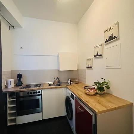 Lage Gemuetliche 45 Qm Stadtwohnung In Апартаменты *