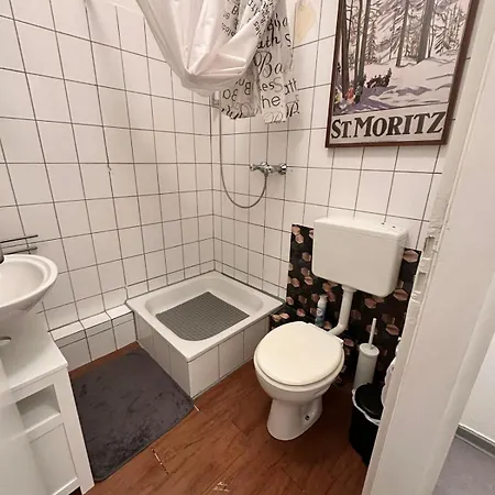 Lage Gemuetliche 45 Qm Stadtwohnung In Апартаменты *